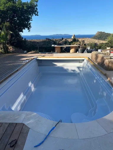 Piscine 3D : Votre Expert en Rénovation et Création de Piscines dans le Golfe de Saint-Tropez, Fréjus, Piscine 3D