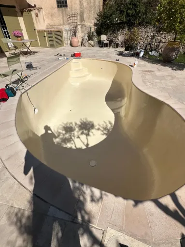 Rénovation de Piscines à Cotignac – Faites Appel à Piscine 3D, Expert en Rénovation et Entretien de Piscines, Fréjus, Piscine 3D